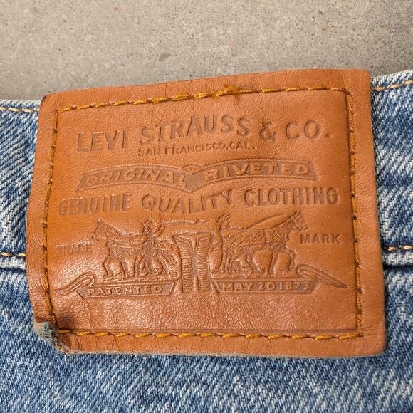 Levi's Flare Leg Jeans Wide Leg Size 30 Ribcage Bell Style Light Wash Y2K 90s - Picture 14 of 14